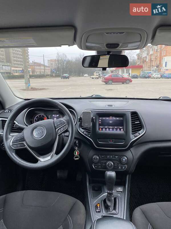 Внедорожник / Кроссовер Jeep Cherokee 2018 в Белой Церкви