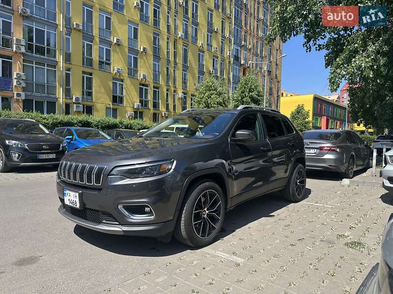 Внедорожник / Кроссовер Jeep Cherokee 2019 в Киеве фото 10 Внедорожник / Кроссовер Jeep Cherokee 2019 в Киеве