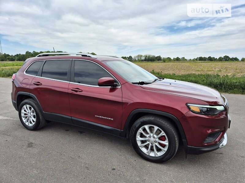 Позашляховик / Кросовер Jeep Cherokee 2018 в Калуші