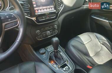 Внедорожник / Кроссовер Jeep Cherokee 2018 в Сумах