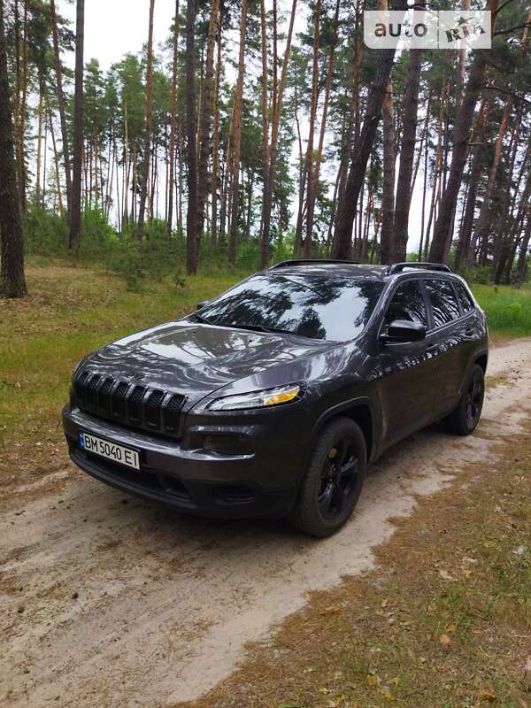 Позашляховик / Кросовер Jeep Cherokee 2016 в Сумах