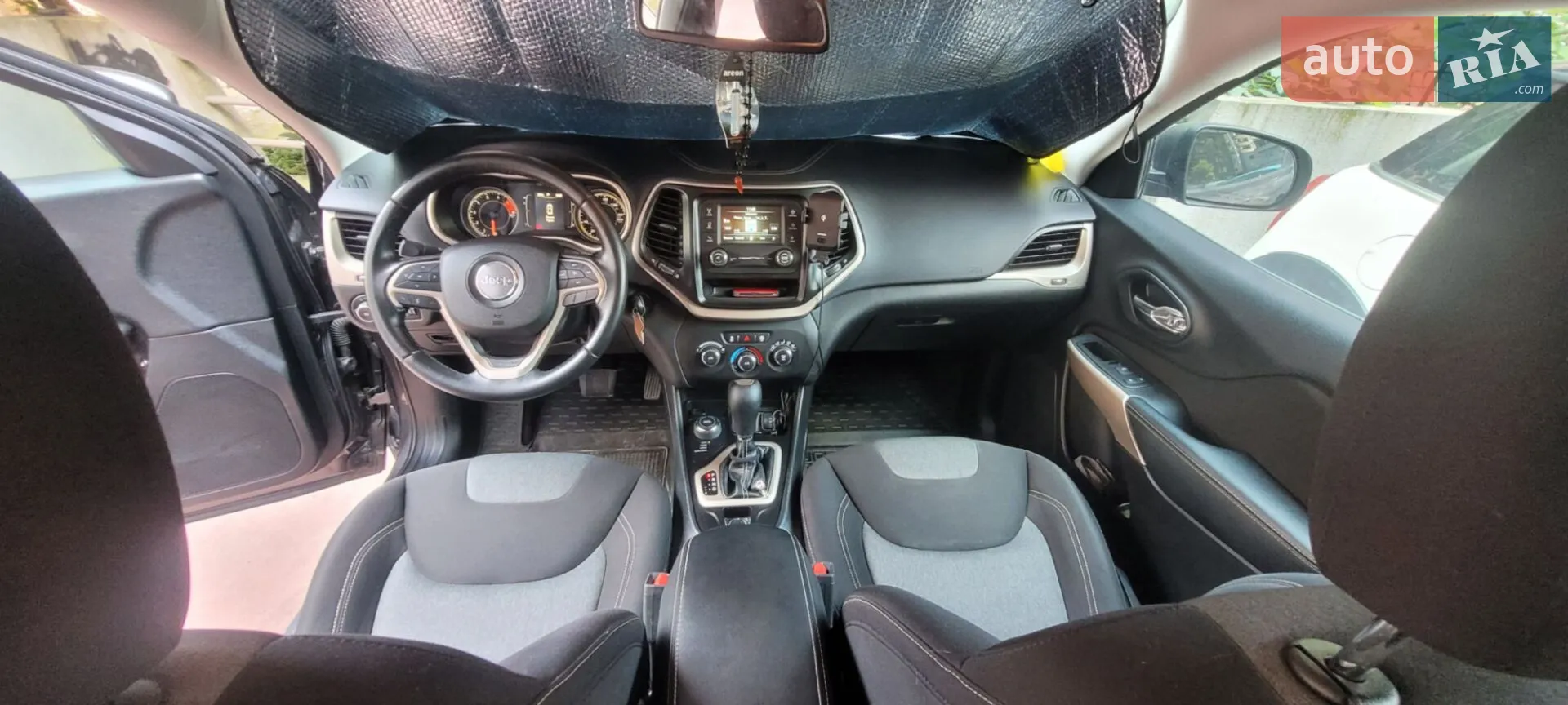 2017 Jeep Cherokee - мініатюра 6