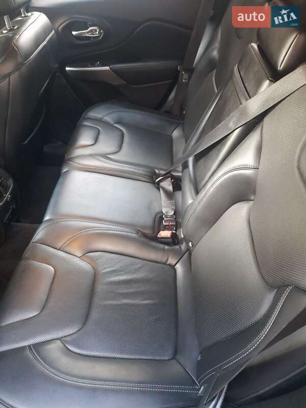 Внедорожник / Кроссовер Jeep Cherokee 2018 в Тетиеве фото 7 Внедорожник / Кроссовер Jeep Cherokee 2018 в Тетиеве