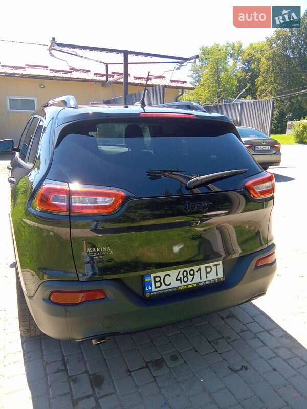 Внедорожник / Кроссовер Jeep Cherokee 2015 в Моршине фото 17 Внедорожник / Кроссовер Jeep Cherokee 2015 в Моршине