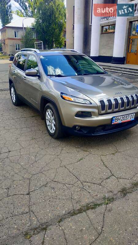 Позашляховик / Кросовер Jeep Cherokee 2016 в Добропіллі