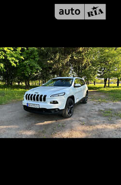 Позашляховик / Кросовер Jeep Cherokee 2017 в Ромнах