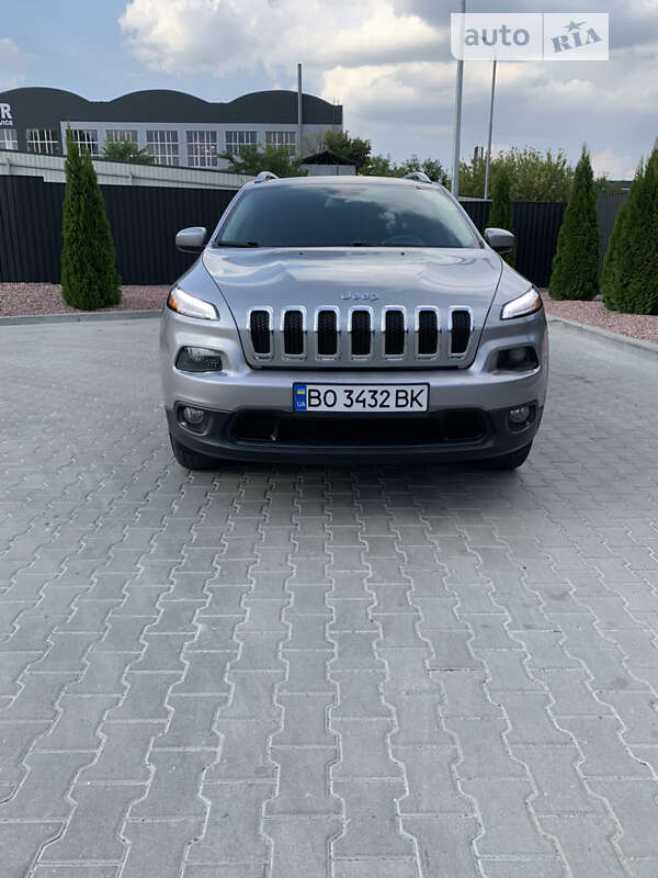 Jeep Cherokee 2017