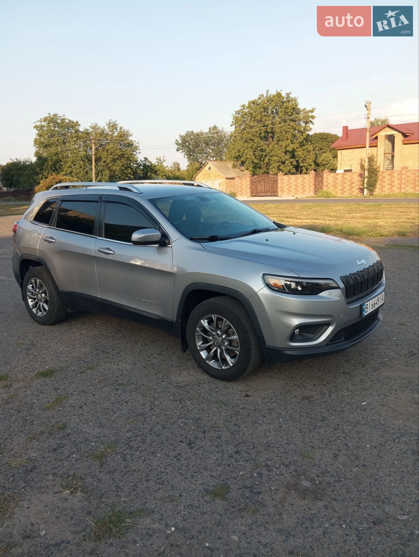 2018 Jeep Cherokee - мініатюра 11