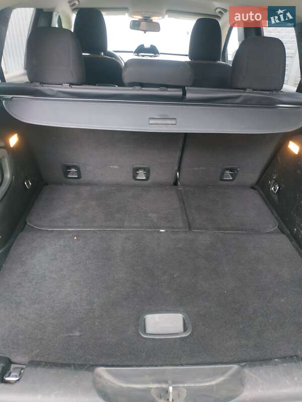 Позашляховик / Кросовер Jeep Cherokee 2016 в Львові