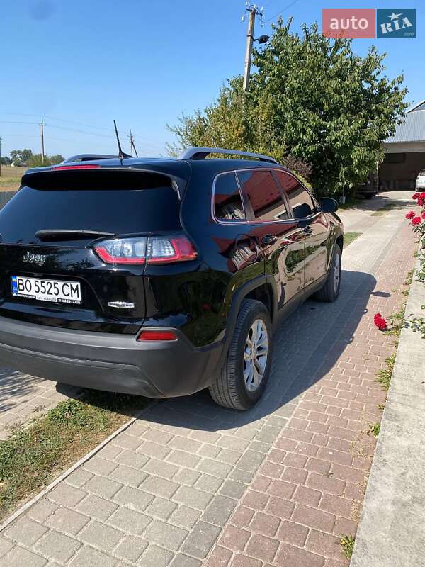 Позашляховик / Кросовер Jeep Cherokee 2018 в Тернополі