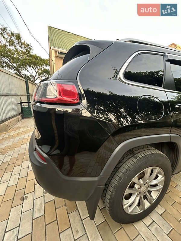 Внедорожник / Кроссовер Jeep Cherokee 2018 в Рени