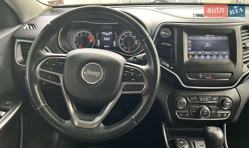 Внедорожник / Кроссовер Jeep Cherokee 2018 в Рени