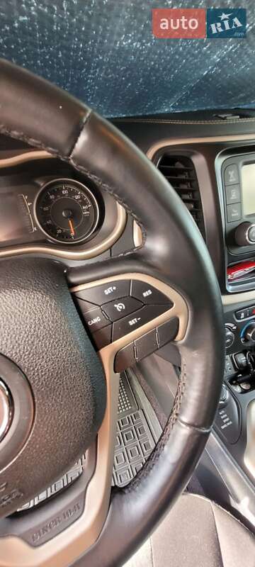 Позашляховик / Кросовер Jeep Cherokee 2017 в Херсоні