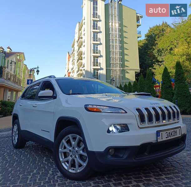 Внедорожник / Кроссовер Jeep Cherokee 2015 в Киеве фото 2 Внедорожник / Кроссовер Jeep Cherokee 2015 в Киеве
