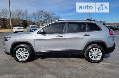 Внедорожник / Кроссовер Jeep Cherokee 2021 в 