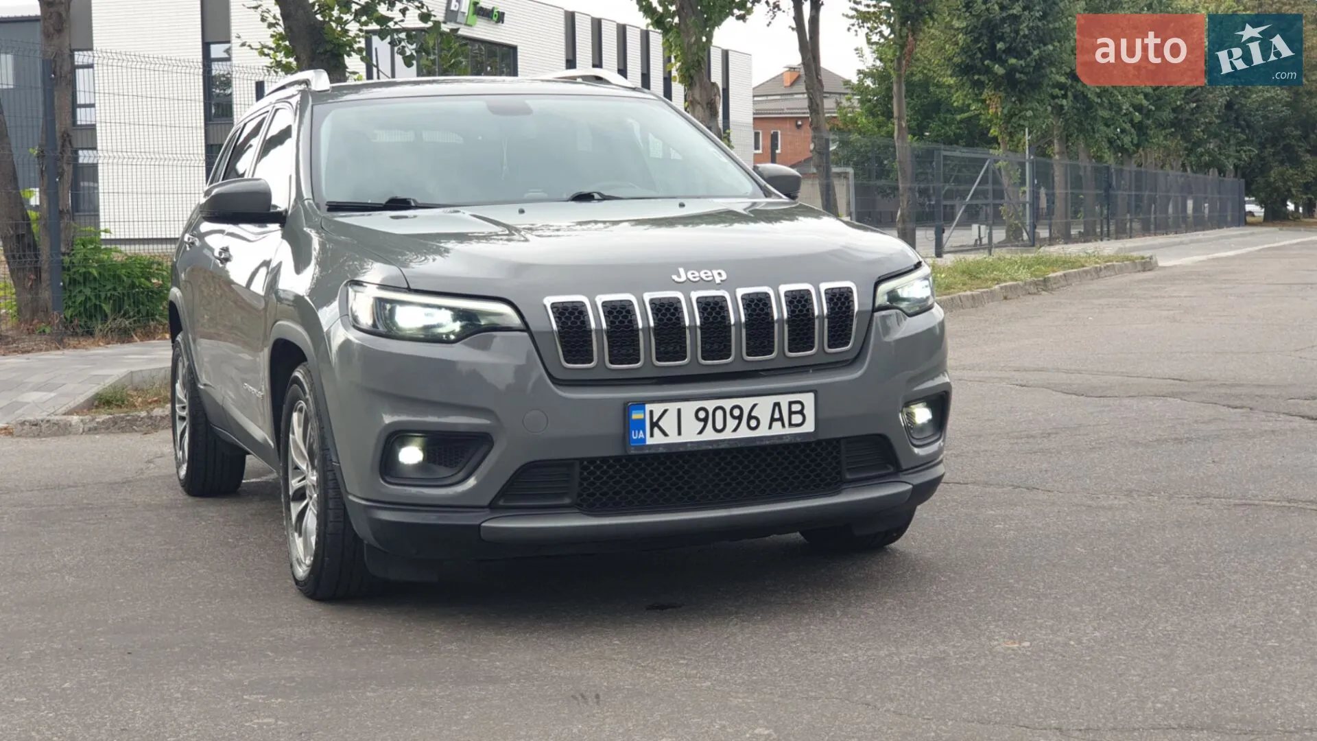 2019 Jeep Cherokee - мініатюра 5