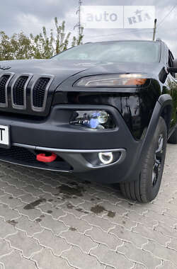 Внедорожник / Кроссовер Jeep Cherokee 2014 в Яворове