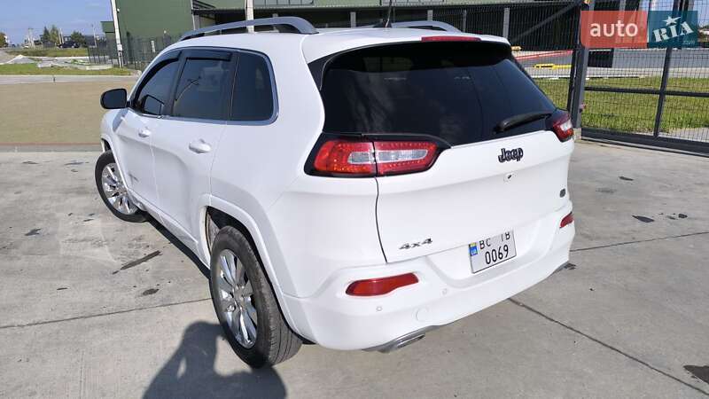 Позашляховик / Кросовер Jeep Cherokee 2017 в Львові