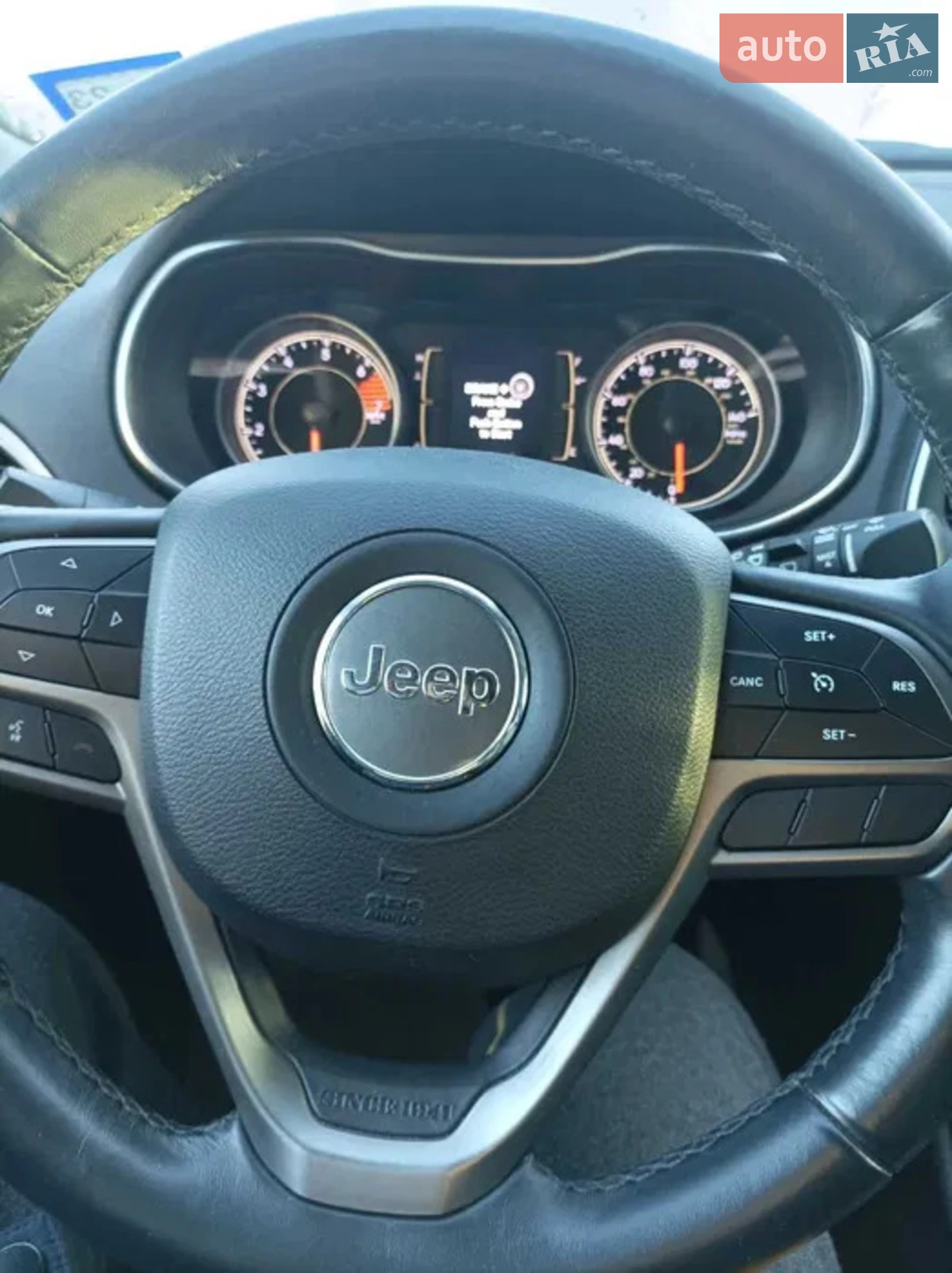 2018 Jeep Cherokee - мініатюра 12