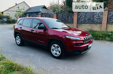 Внедорожник / Кроссовер Jeep Cherokee 2015 в Ровно