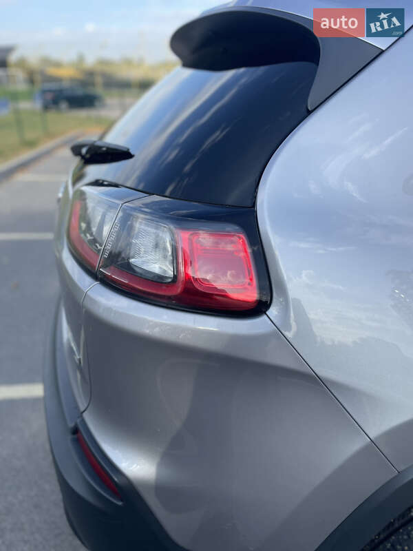 Позашляховик / Кросовер Jeep Cherokee 2018 в Чернігові