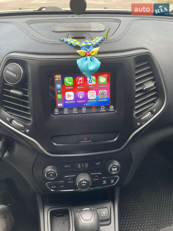 Позашляховик / Кросовер Jeep Cherokee 2018 в Чернігові