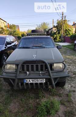 Внедорожник / Кроссовер Jeep Cherokee 1995 в Киеве