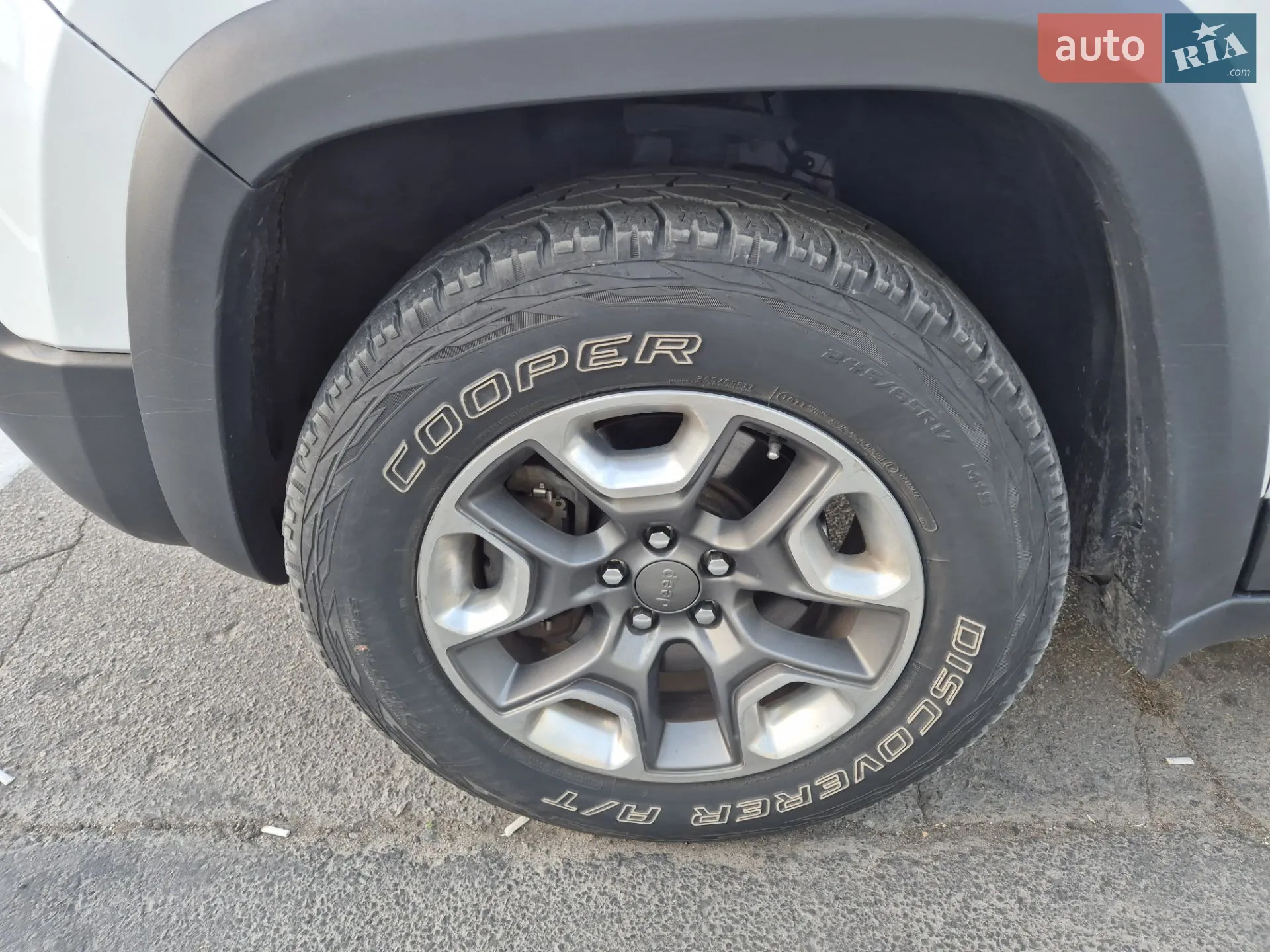 2018 Jeep Cherokee - мініатюра 23