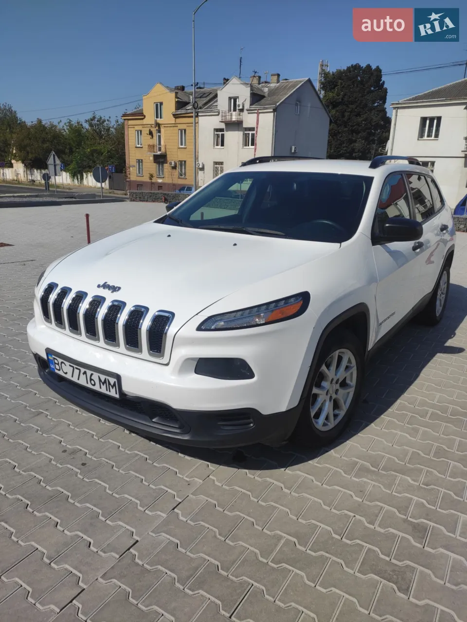 2016 Jeep Cherokee - мініатюра 27
