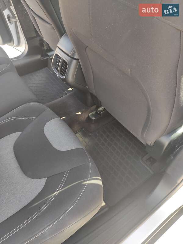 Позашляховик / Кросовер Jeep Cherokee 2016 в Львові