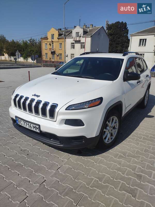 Позашляховик / Кросовер Jeep Cherokee 2016 в Львові