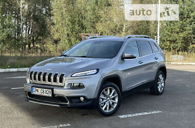 Внедорожник / Кроссовер Jeep Cherokee 2015 в Радивилове