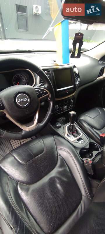 Внедорожник / Кроссовер Jeep Cherokee 2015 в Каменец-Подольском фото 21 Внедорожник / Кроссовер Jeep Cherokee 2015 в Каменец-Подольском