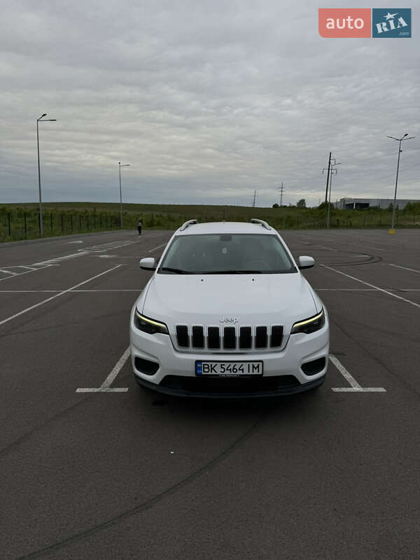 Внедорожник / Кроссовер Jeep Cherokee 2020 в Ровно