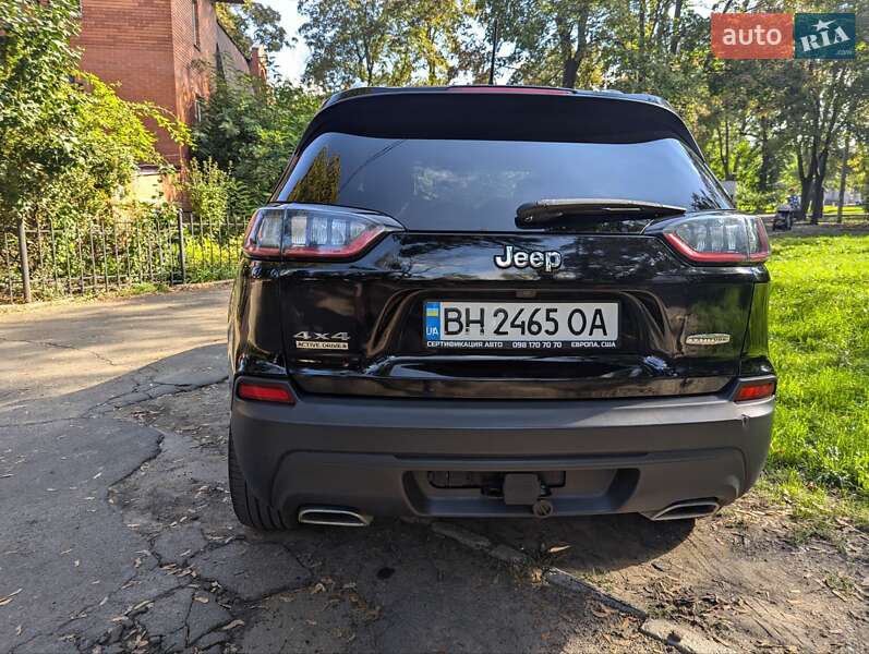 Внедорожник / Кроссовер Jeep Cherokee 2018 в Одессе