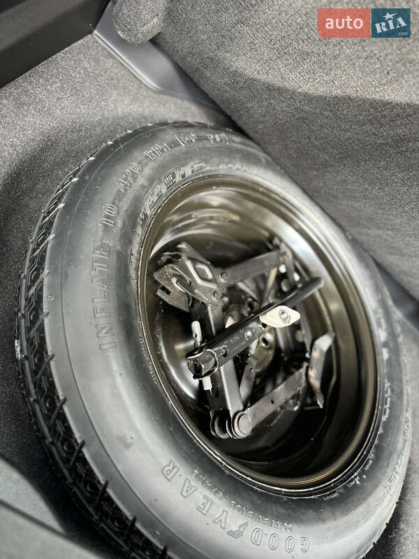 Позашляховик / Кросовер Jeep Cherokee 2018 в Києві