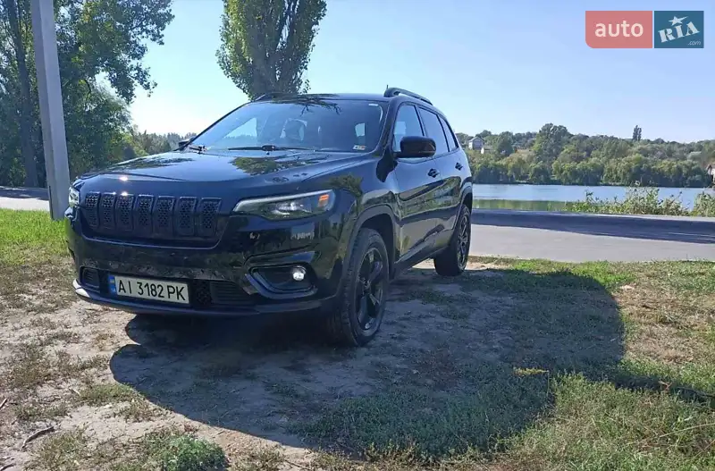 Jeep Cherokee