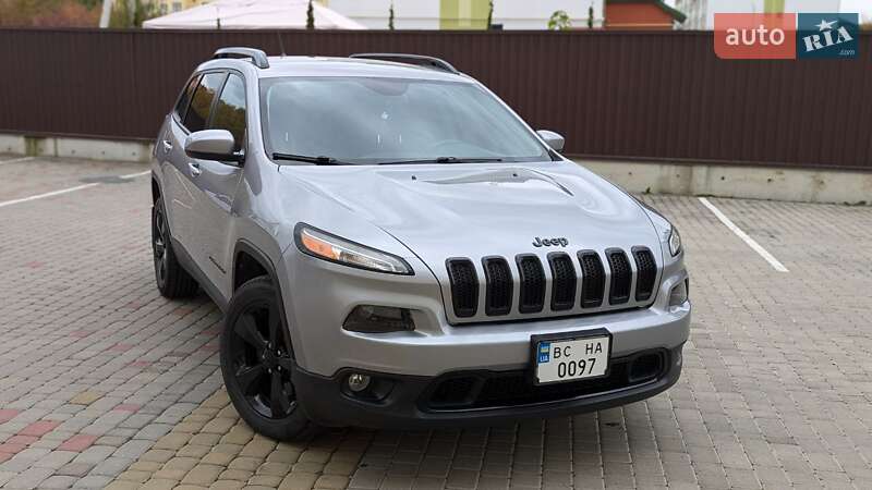 Позашляховик / Кросовер Jeep Cherokee 2017 в Львові