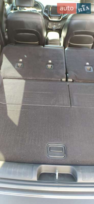 Внедорожник / Кроссовер Jeep Cherokee 2018 в Киеве фото 17 Внедорожник / Кроссовер Jeep Cherokee 2018 в Киеве