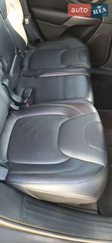 Внедорожник / Кроссовер Jeep Cherokee 2018 в Киеве фото 23 Внедорожник / Кроссовер Jeep Cherokee 2018 в Киеве