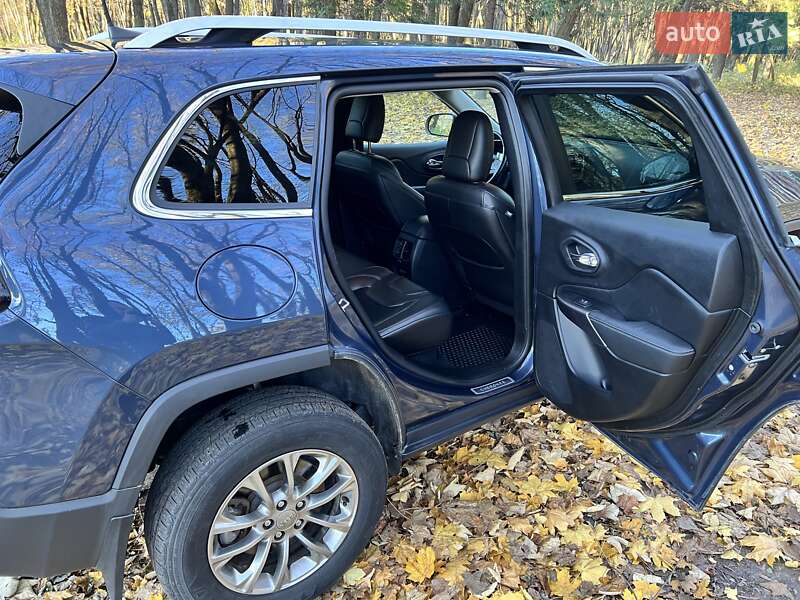 Позашляховик / Кросовер Jeep Cherokee 2020 в Хмельницькому фото 4 Позашляховик / Кросовер Jeep Cherokee 2020 в Хмельницькому