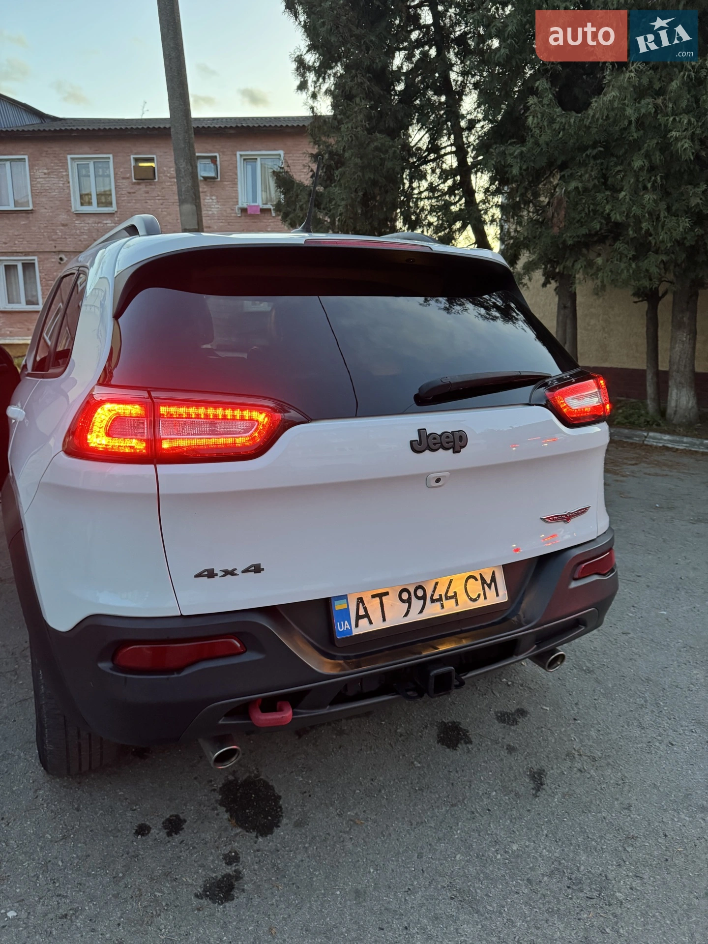 2014 Jeep Cherokee - мініатюра 9