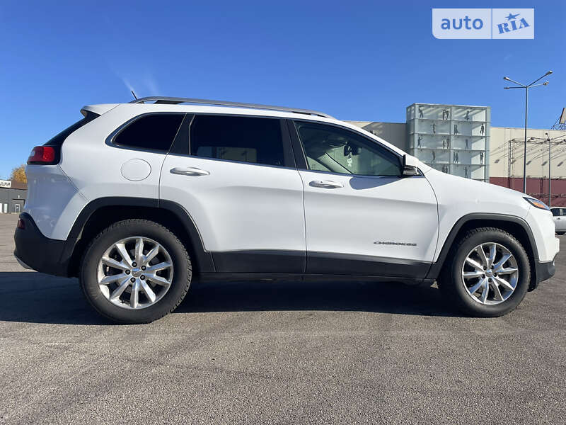 Внедорожник / Кроссовер Jeep Cherokee 2015 в Киеве фото 10 Внедорожник / Кроссовер Jeep Cherokee 2015 в Киеве