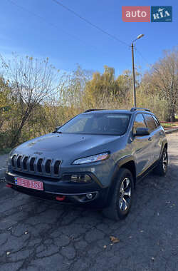 Внедорожник / Кроссовер Jeep Cherokee 2014 в Дубно