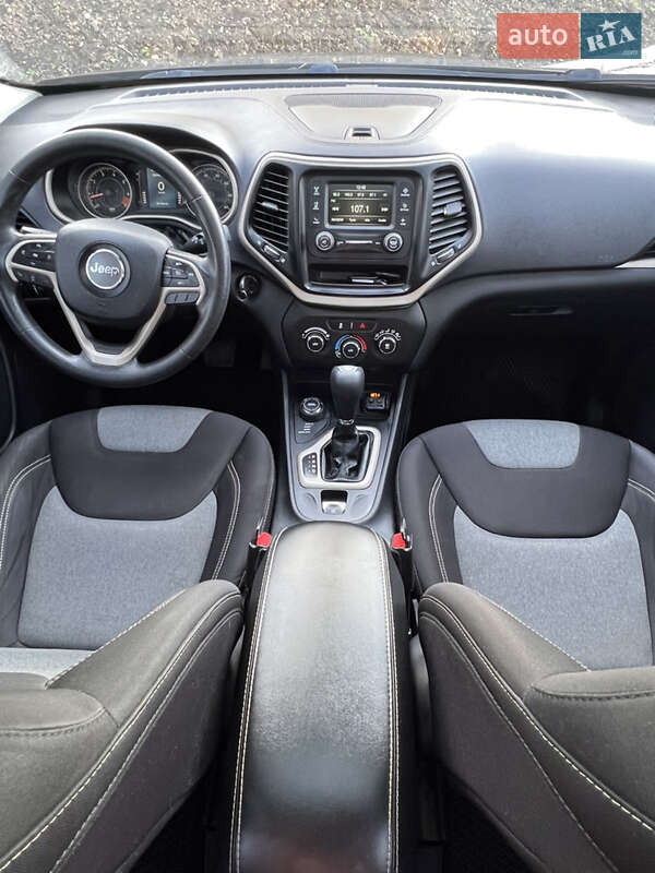 Внедорожник / Кроссовер Jeep Cherokee 2014 в Тернополе фото 17 Внедорожник / Кроссовер Jeep Cherokee 2014 в Тернополе