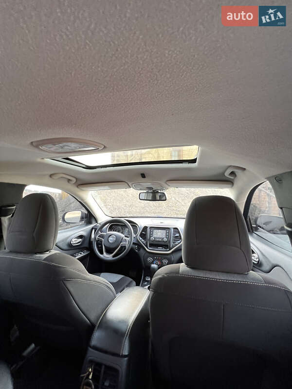 Внедорожник / Кроссовер Jeep Cherokee 2014 в Тернополе фото 22 Внедорожник / Кроссовер Jeep Cherokee 2014 в Тернополе