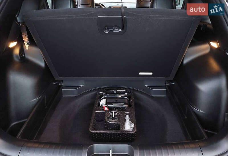 Позашляховик / Кросовер Jeep Cherokee 2019 в Києві