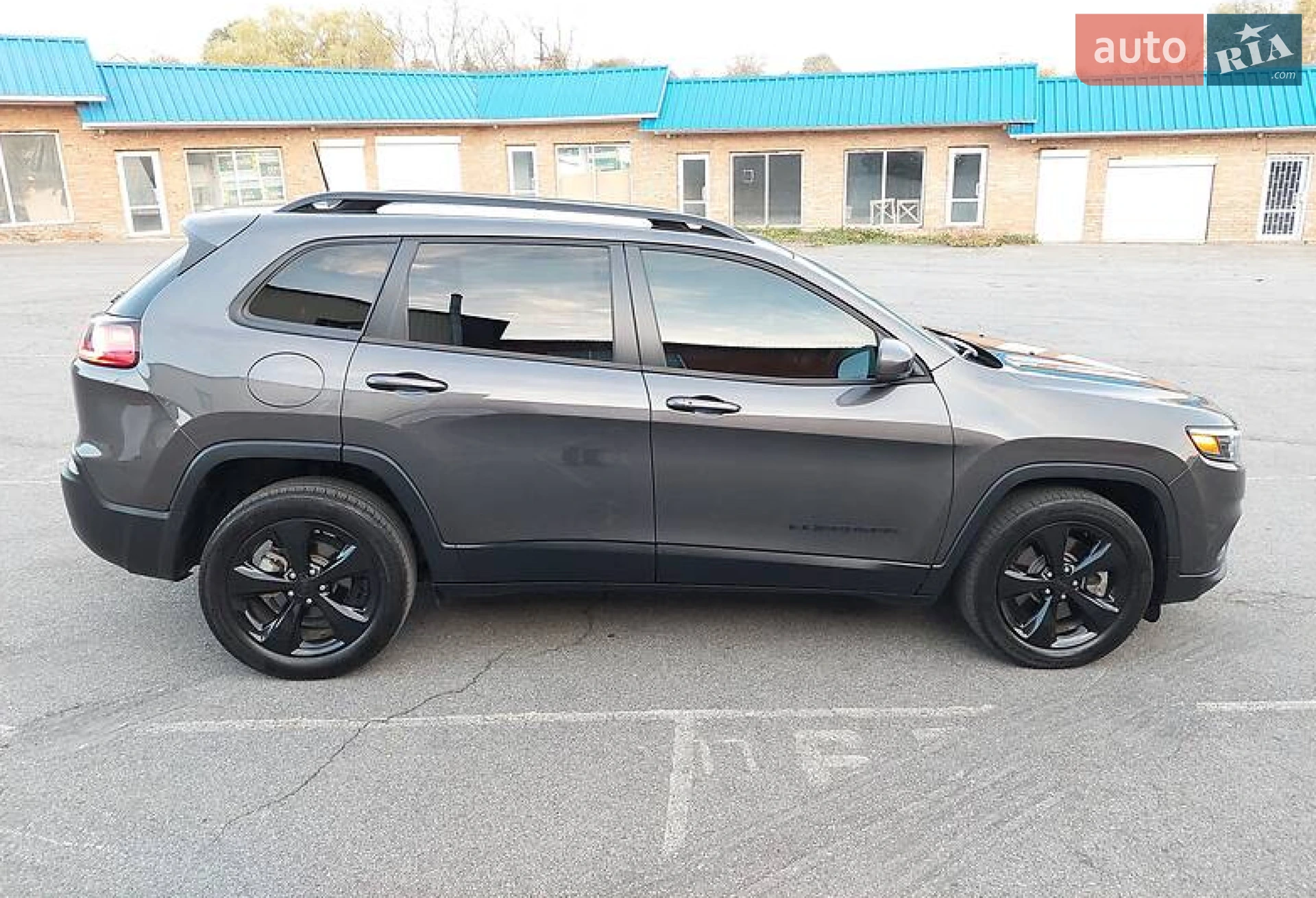 2019 Jeep Cherokee - мініатюра 14