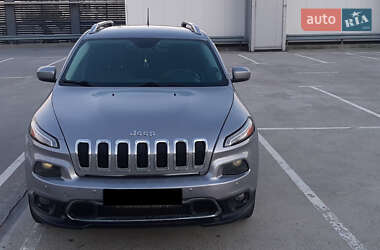 Внедорожник / Кроссовер Jeep Cherokee 2016 в Киеве