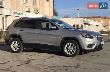 Позашляховик / Кросовер Jeep Cherokee 2019 в Полтаві